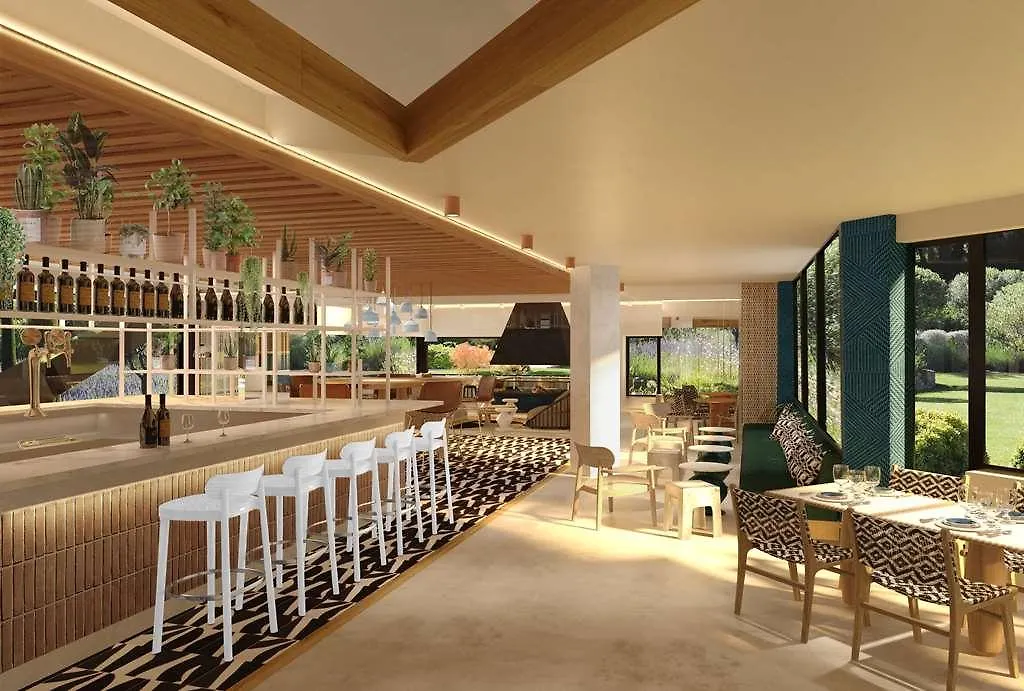 Hilton Garden Inn Marseille Provence Airport فيتروي