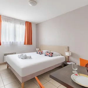 Hotel apartamentowy Appart'city Classic Marseille Aeroport -, Vitrolles (Bouches-du-Rhone)